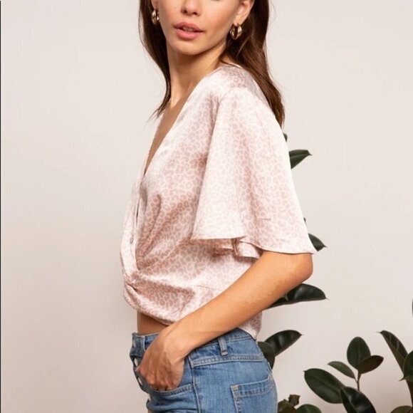 Lucy Paris Katia Leopard Twist Top - Blush - Picture 3 of 15
